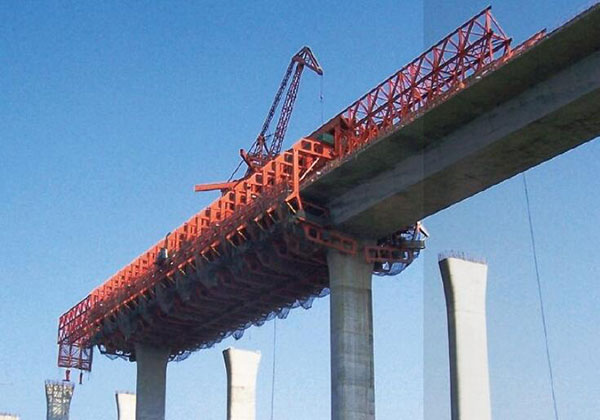 移動模架造橋機(jī)